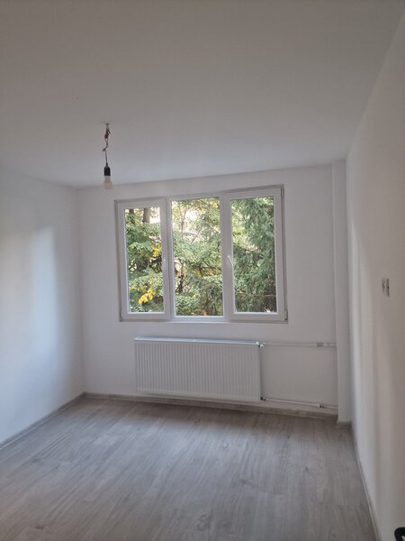 Drumul Taberei, Favorit,