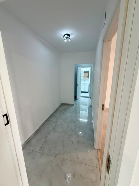 Drumul Taberei, Favorit,